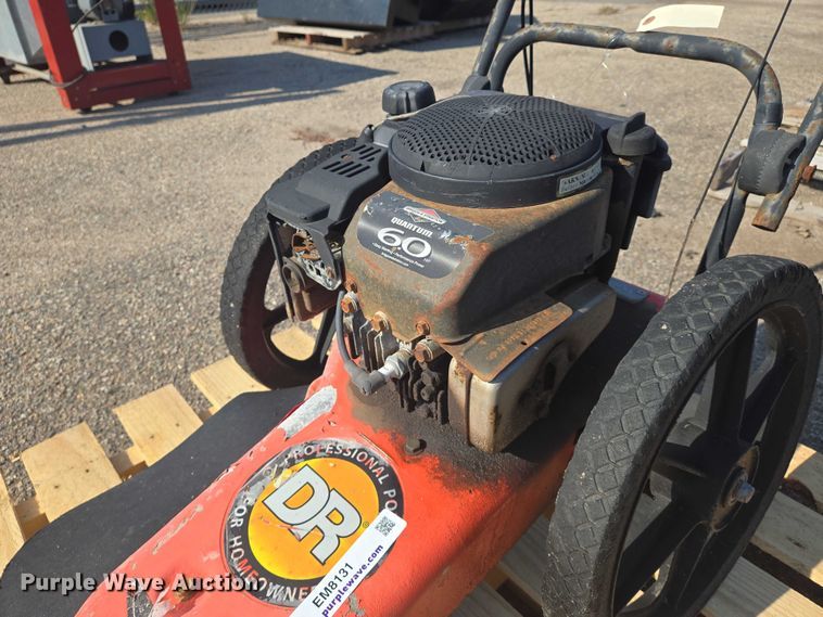 image for item EM8131 Professional Power string trimmer