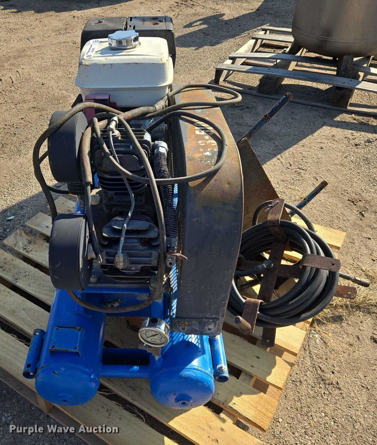 image for item EM8133 2009 Puma PUK-6008DG air compressor