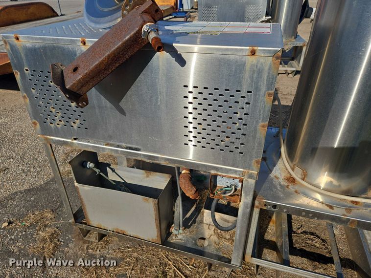 image for item EM8136 Alkota 4201 NG UL pressure washer