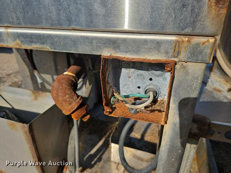 image for item EM8136 Alkota 4201 NG UL pressure washer