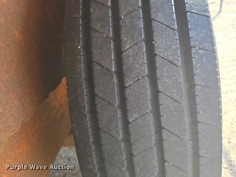 image for item EM8137 2003 Fastline tilt deck equipment trailer