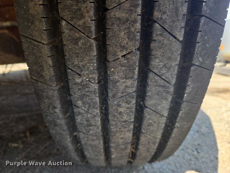 image for item EM8137 2003 Fastline tilt deck equipment trailer