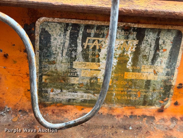 image for item EM8137 2003 Fastline tilt deck equipment trailer