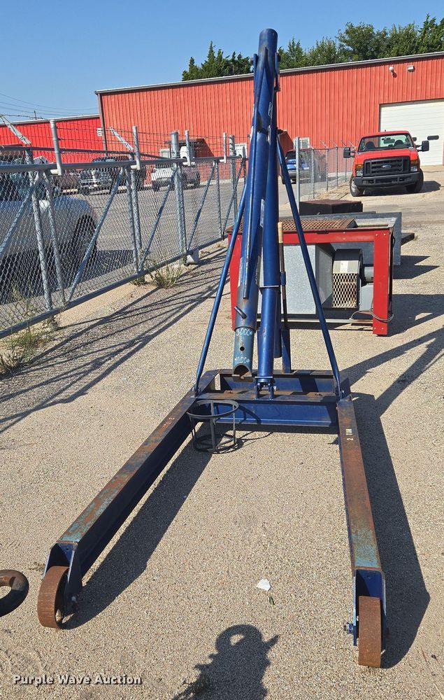 image for item EM8138 Lincoln 9380 engine hoist