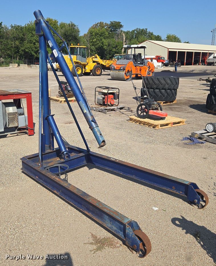 image for item EM8138 Lincoln 9380 engine hoist