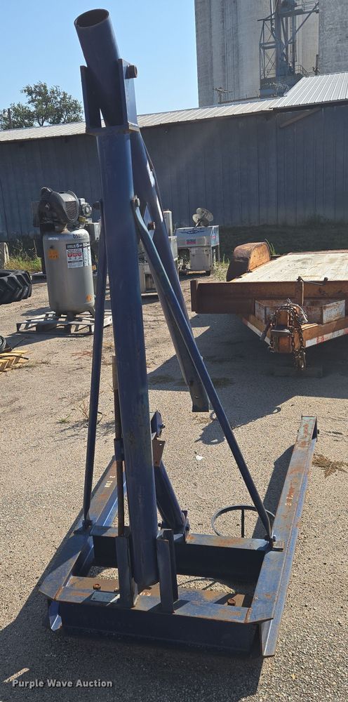 image for item EM8138 Lincoln 9380 engine hoist