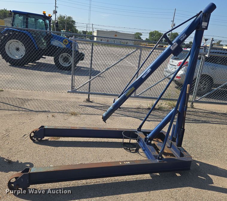 image for item EM8138 Lincoln 9380 engine hoist