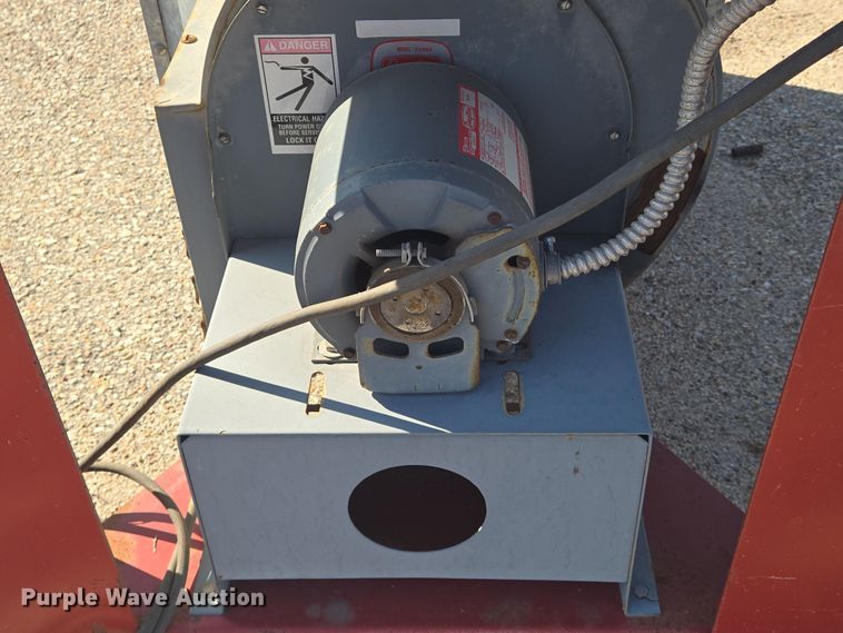 image for item EM8139 Doerr welding table