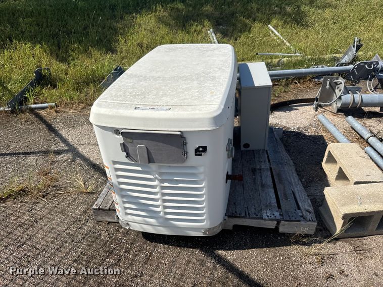 image for item EN8712 Generac G0062450 generator