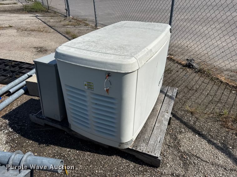 image for item EN8712 Generac G0062450 generator