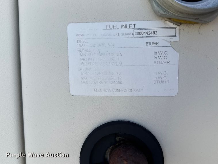 image for item EN8712 Generac G0062450 generator