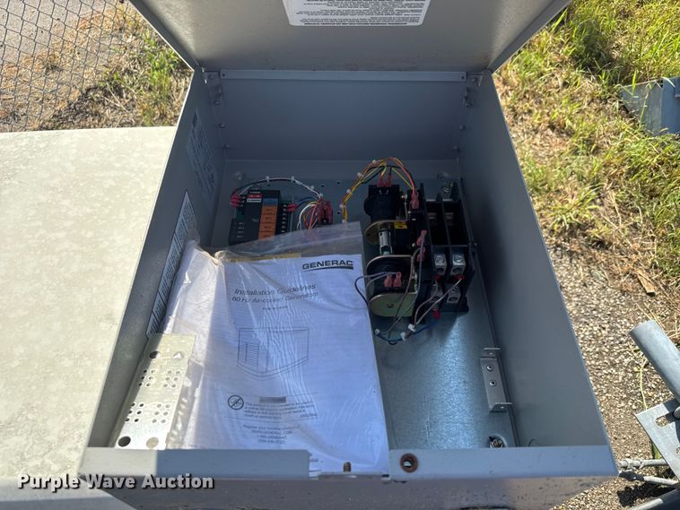 image for item EN8712 Generac G0062450 generator