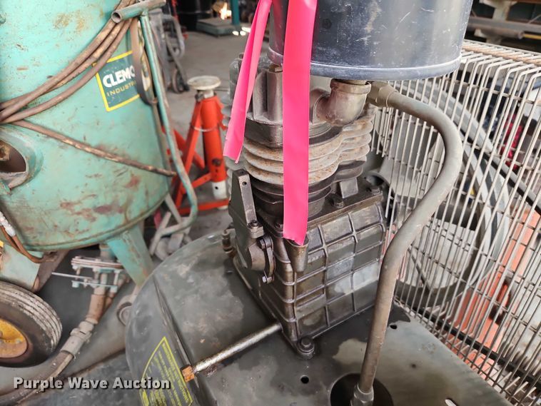 image for item EO4658 American IMC T29.A,601H air compressor