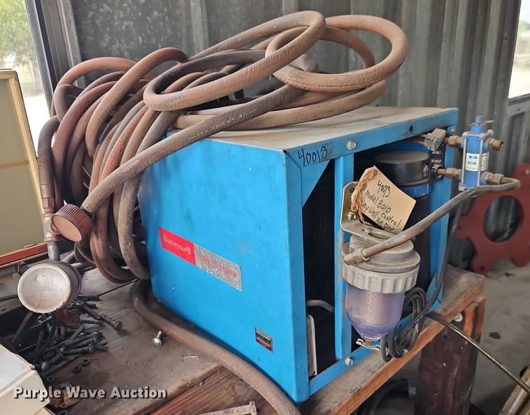 image for item EO4659 Honeywell 8010 compressed air dryer