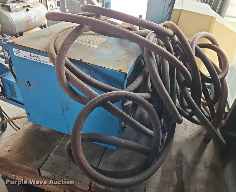 image for item EO4659 Honeywell 8010 compressed air dryer