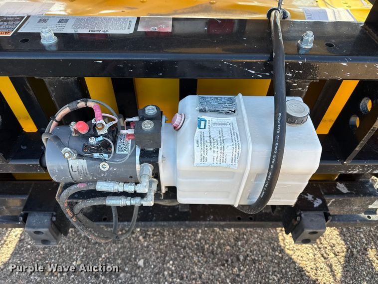 image for item EP0603 2021 Trinity SS180TMA crash attenuator