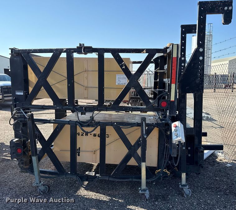 image for item EP0604 Trinity 180 TMA crash attenuator