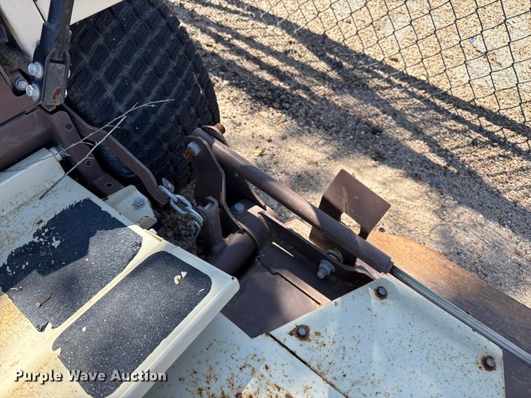 image for item EP0606 Grasshopper 616 ZTR lawn mower