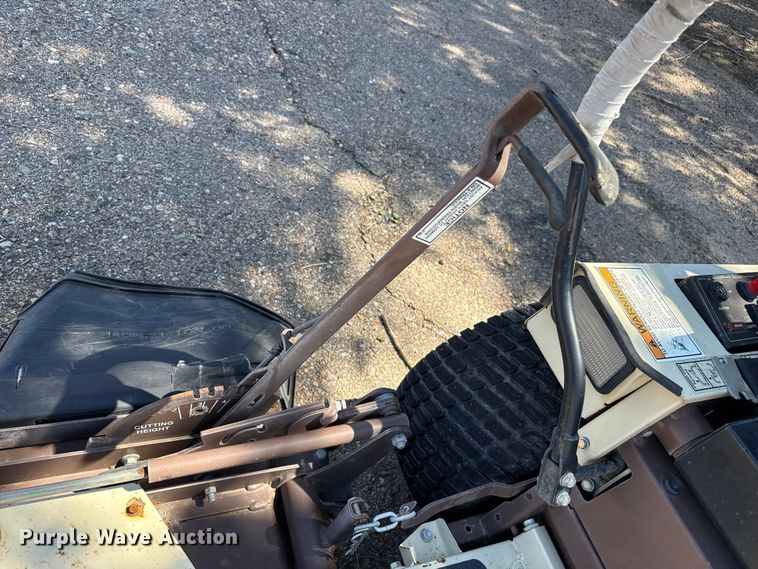 image for item EP0606 Grasshopper 616 ZTR lawn mower