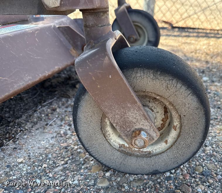 image for item EP0606 Grasshopper 616 ZTR lawn mower