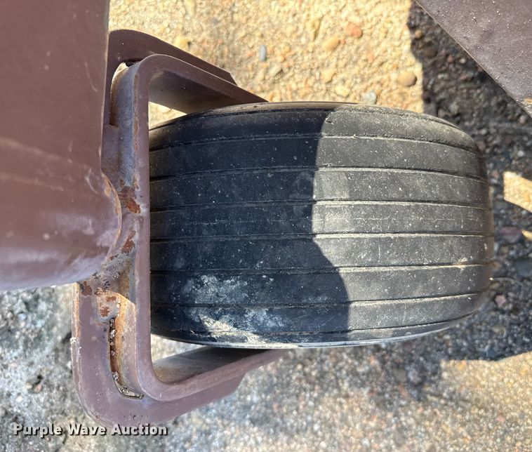 image for item EP0606 Grasshopper 616 ZTR lawn mower