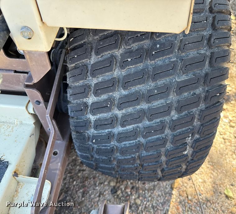 image for item EP0606 Grasshopper 616 ZTR lawn mower