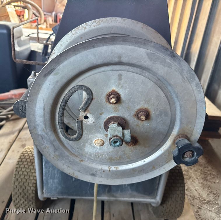 image for item EP0610 Hydro Tek HD20004E2G pressure washer