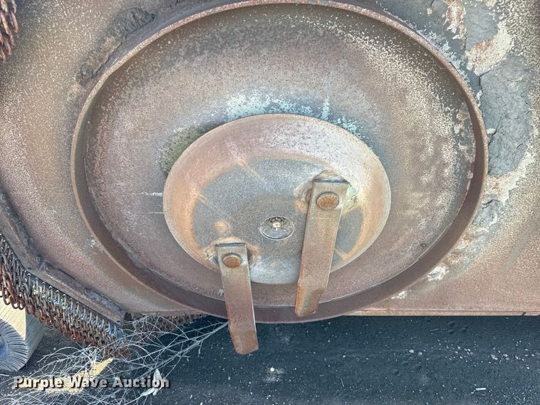 image for item EP0611 Schulte XH1500 batwing rotary mower