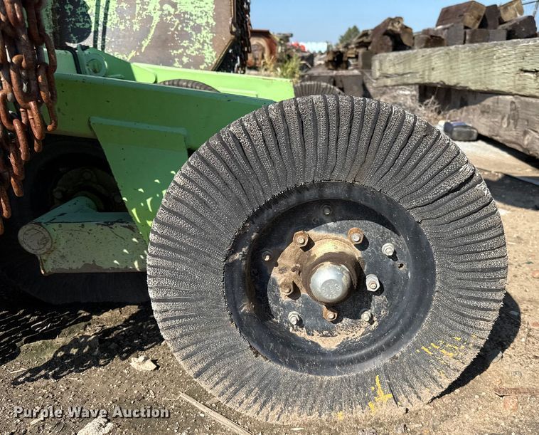 image for item EP0611 Schulte XH1500 batwing rotary mower