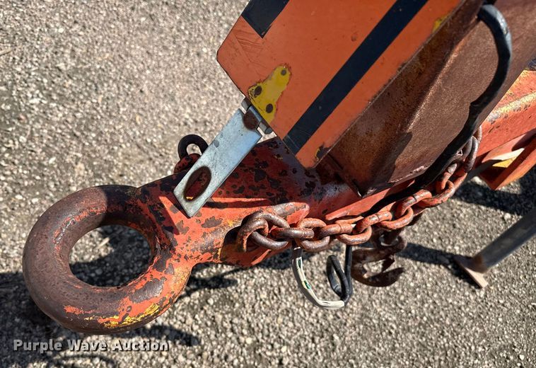 image for item EP0613 1983 Pex sprayer trailer