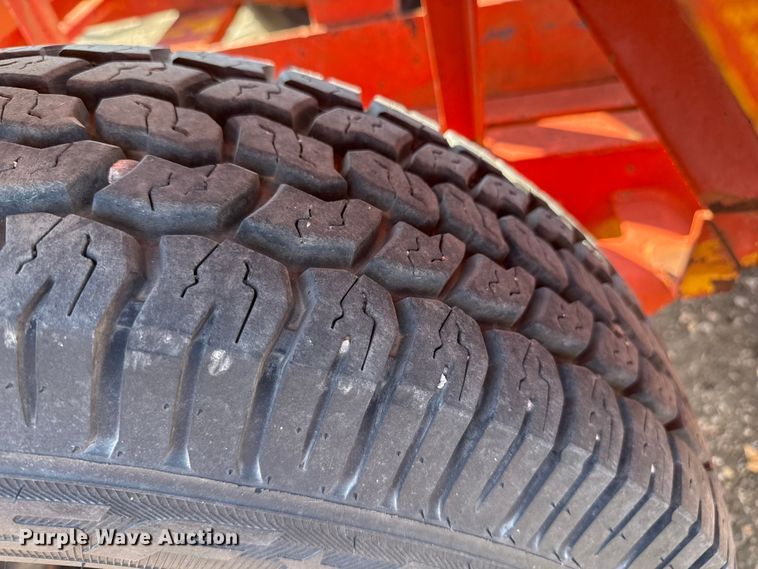 image for item EP0613 1983 Pex sprayer trailer