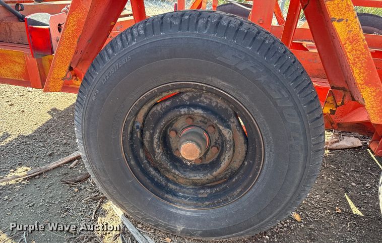 image for item EP0613 1983 Pex sprayer trailer