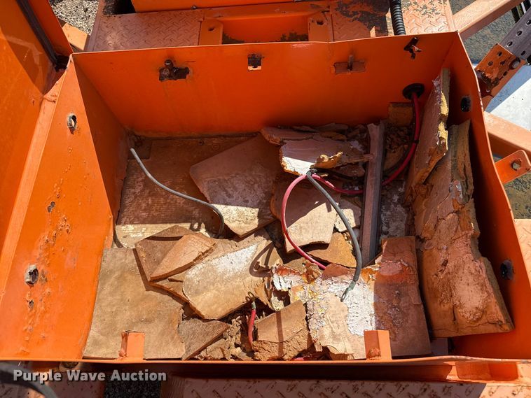 image for item EP0615 2009 Vermac message board trailer