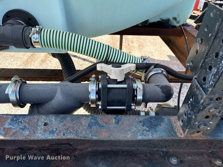 image for item EP0616 Henderson anti-ice tank