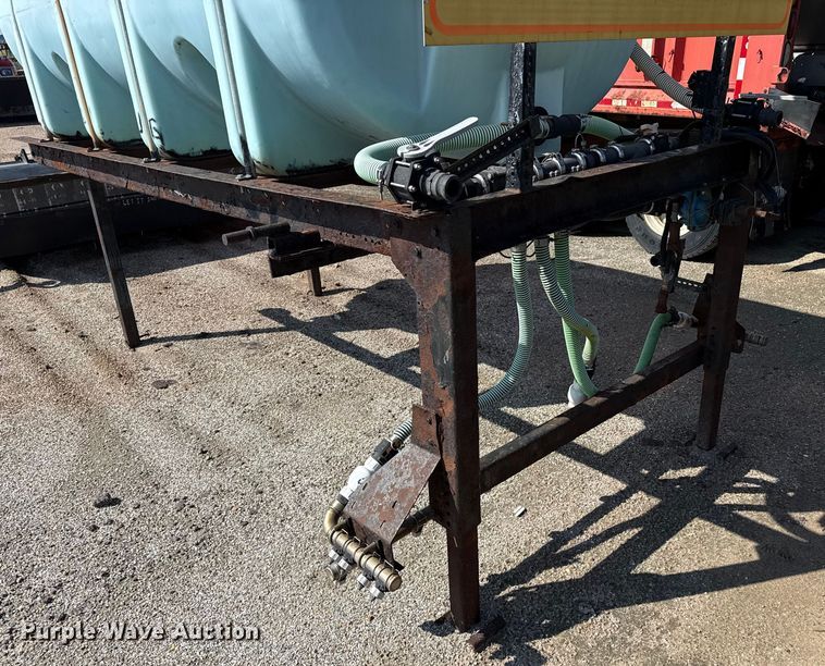 image for item EP0616 Henderson anti-ice tank