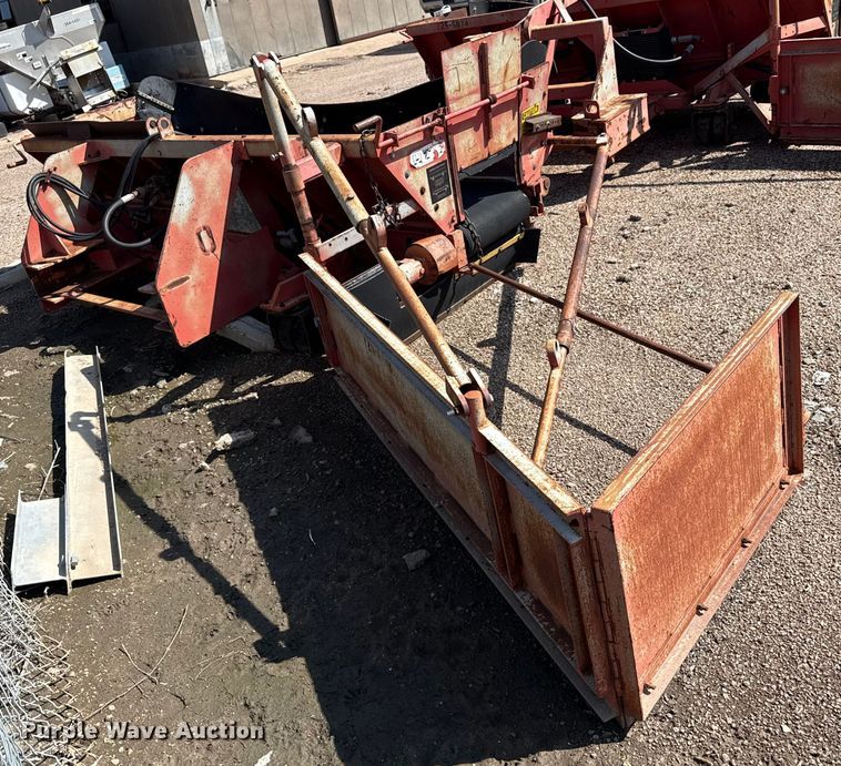 image for item EP0619 HTC 2000 shouldering machine