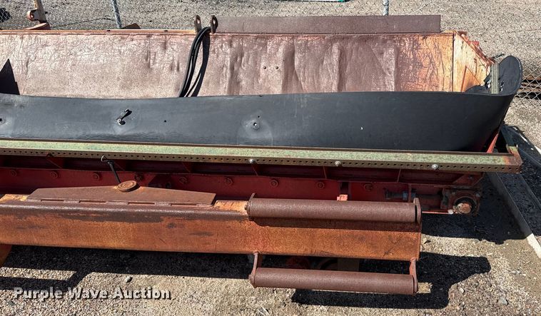 image for item EP0619 HTC 2000 shouldering machine