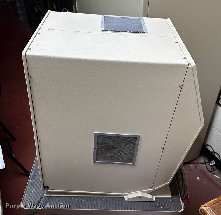 image for item EP0623 1976 3M microfilm reader