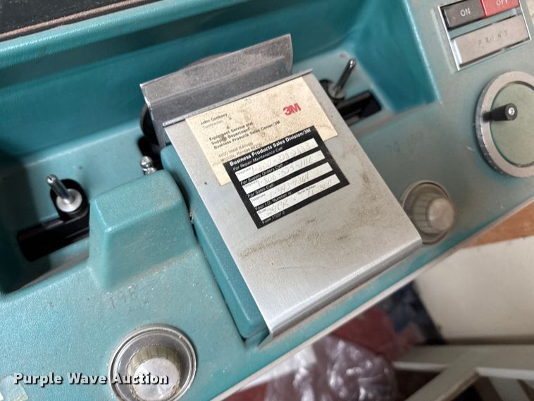 image for item EP0625 1984 3M microfilm reader