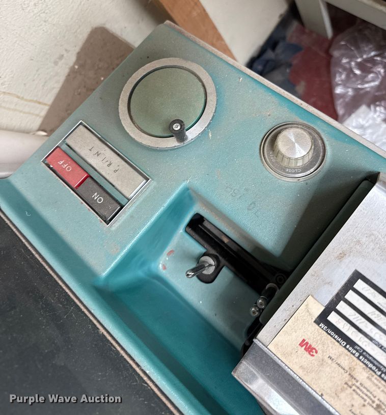 image for item EP0625 1984 3M microfilm reader