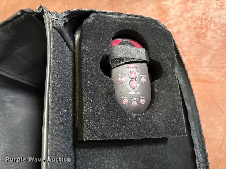 image for item EP0653 Philips  LC4650 projector