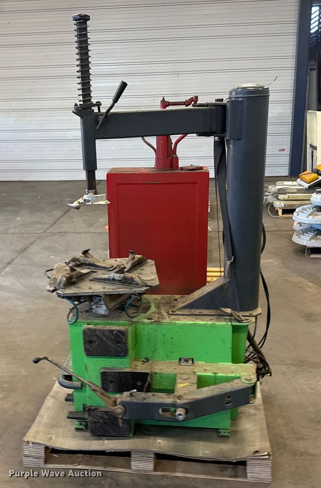 image for item ER2413 Bosch TC 326 S tire machine