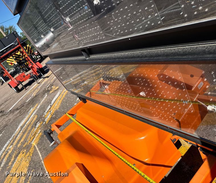 image for item ER2419 2020 ADDCO message board trailer