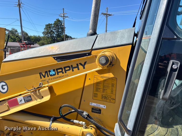 image for item ER2420 2005 John Deere 310G backhoe