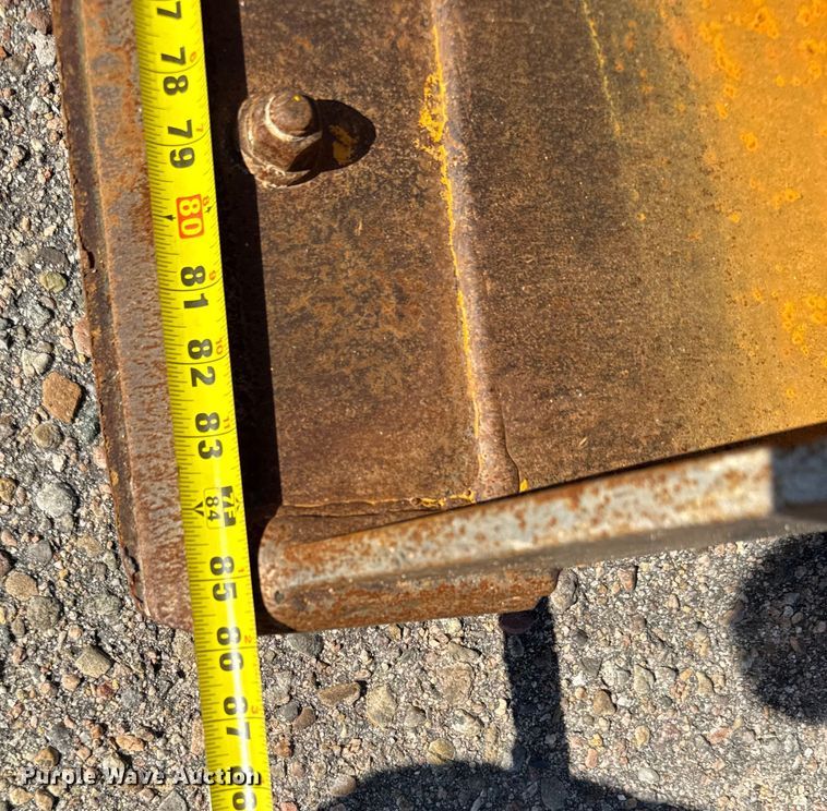 image for item ER2420 2005 John Deere 310G backhoe