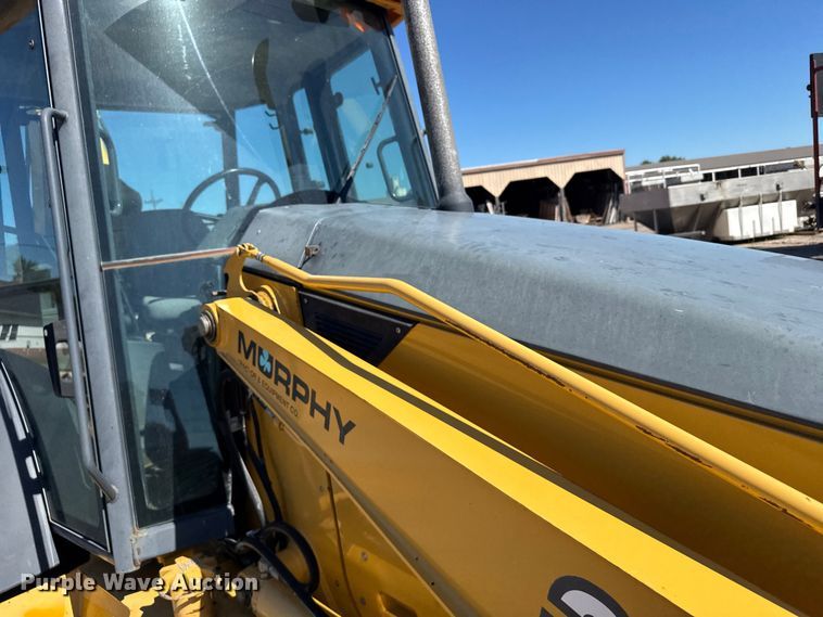 image for item ER2420 2005 John Deere 310G backhoe