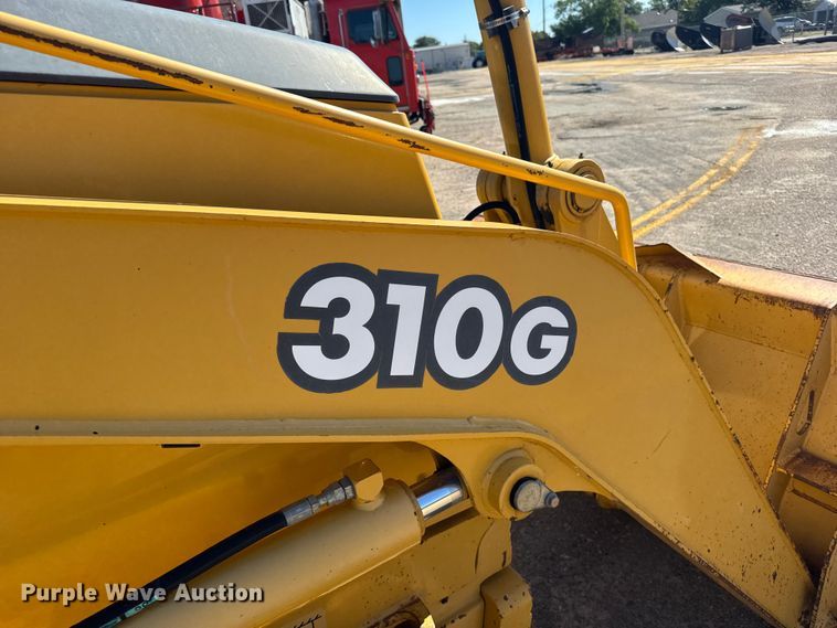 image for item ER2420 2005 John Deere 310G backhoe