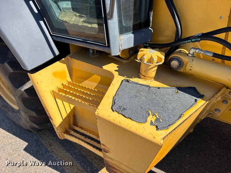 image for item ER2420 2005 John Deere 310G backhoe