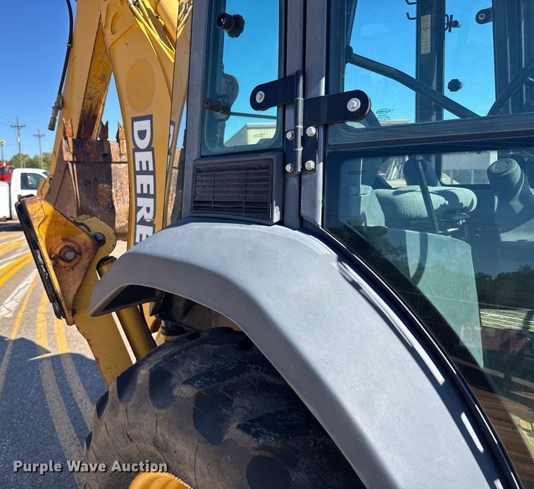 image for item ER2420 2005 John Deere 310G backhoe