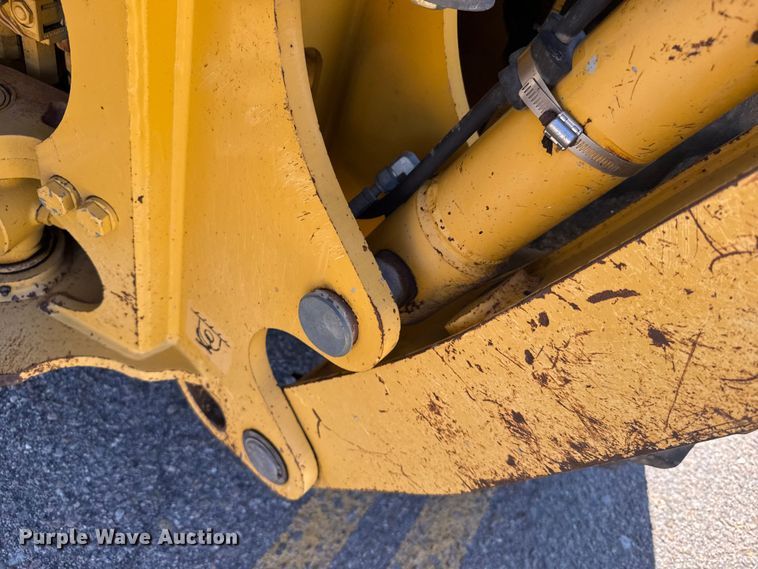 image for item ER2420 2005 John Deere 310G backhoe